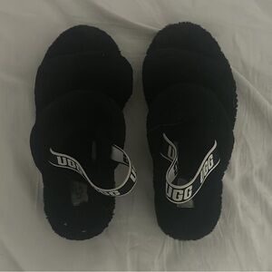 Ugg Black Slipper